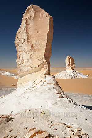 white desert at el Agabat