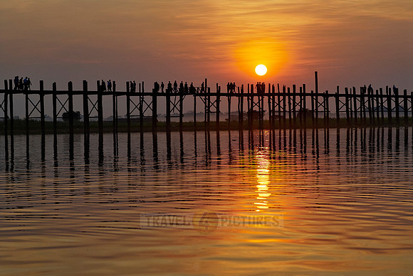 sunset over U Bein Bridge of Mandalay