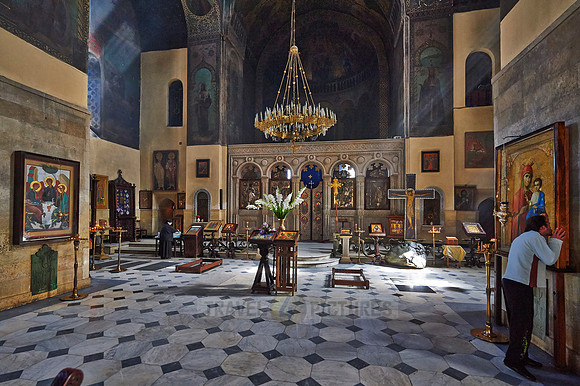 interior shot of Sioni Cathedral