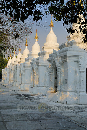 Kuthodaw Pagoda