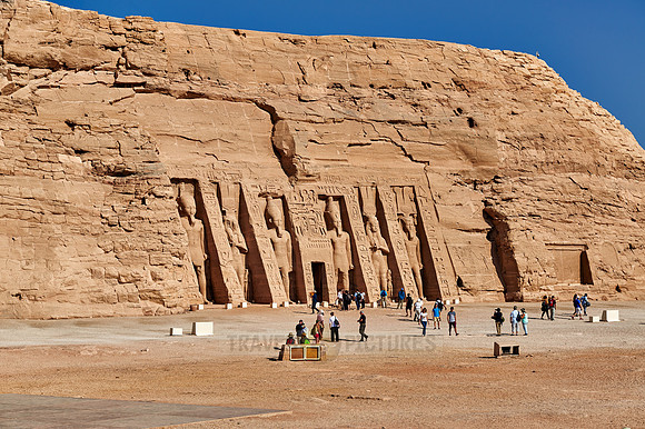 Hathor-temple of Nefertari