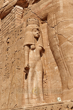 figure of Nefretari at Great Temple of Ramesses II