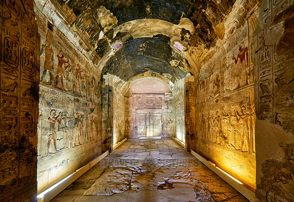 interior shot of Temple of Seti I