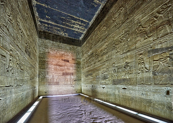 stone carving in rooms inside Hathor temple