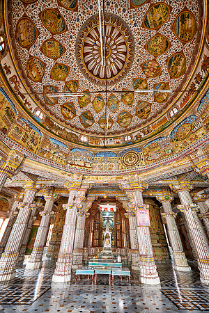 interior shot of Bhandasar Jain Temple