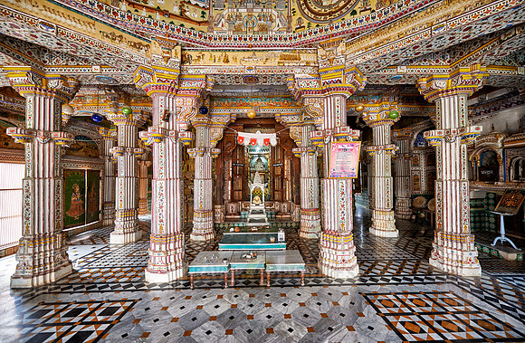 interior shot of Bhandasar Jain Temple