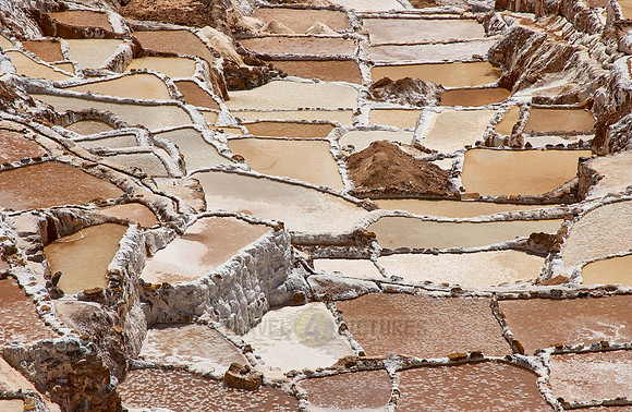 Pre-Columbian salt pans