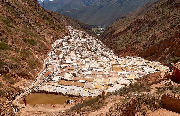 Pre-Columbian salt pans