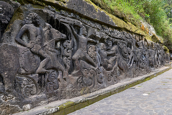 stone reliefs of Yeh Pulu