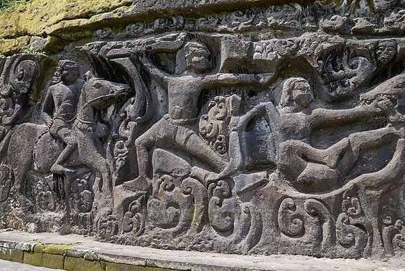 stone reliefs of Yeh Pulu