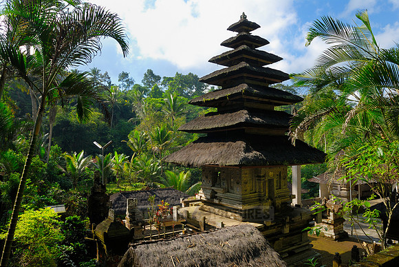 hindu temple Pura Yeh Gangga
