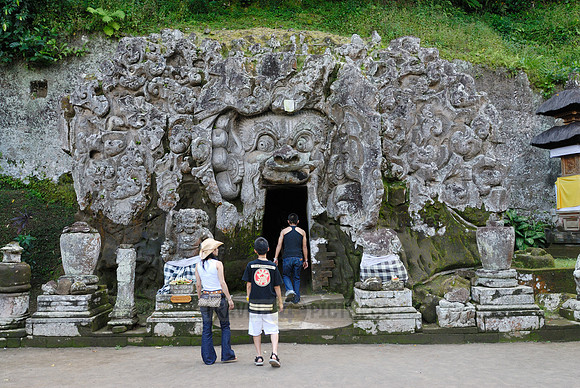Elephant Cave, Goa Gajah