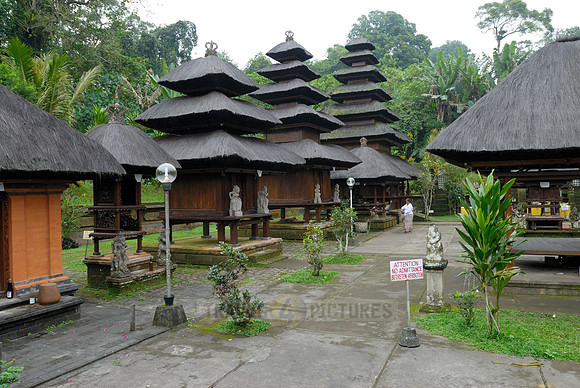 Pura Luhur Batukau