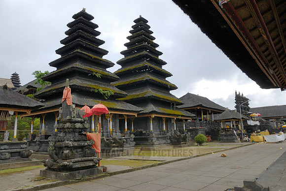 Pura Besakih