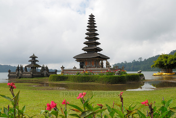 Pura Ulu Danu
