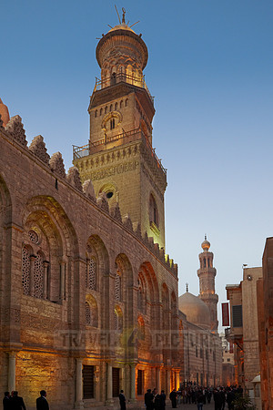 night shot in islamic Cairo