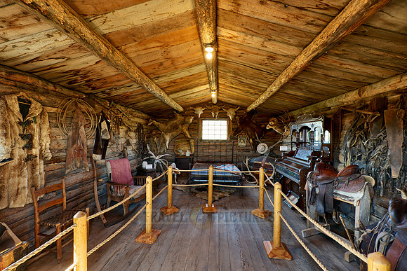 Monument Hill Homestead Cabin, Old Trail Town