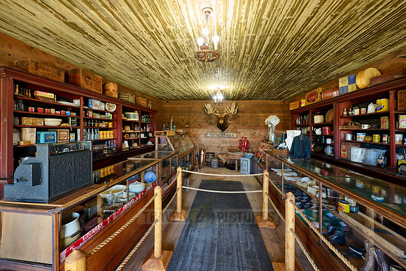 The Shell Store, Old Trail Town