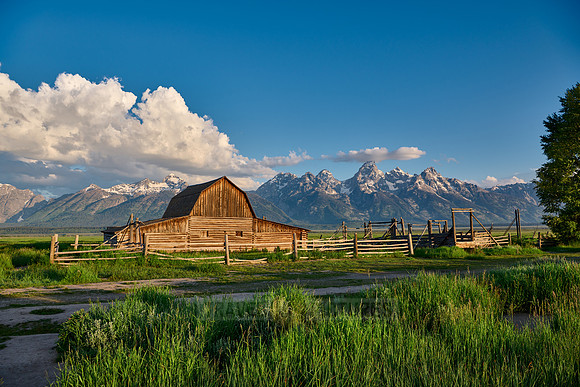 Grand Teton Range with Moulton Barn, Grand Teton National Park