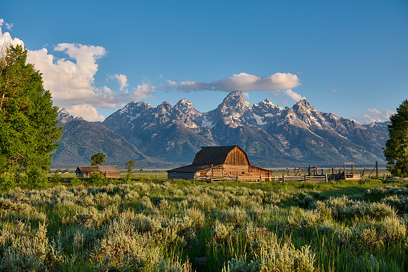 Grand Teton Range with Moulton Barn