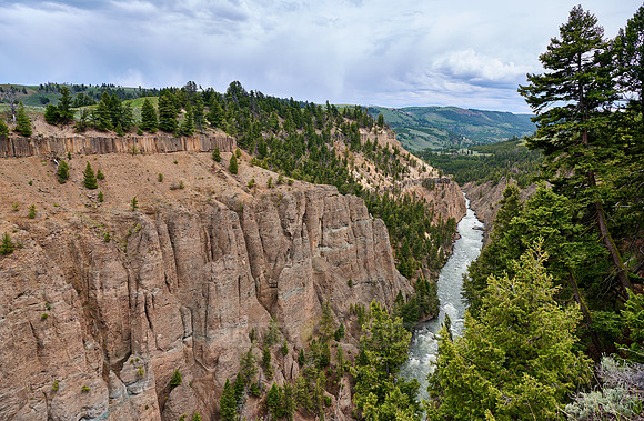 Yellowstone river near The Narrows