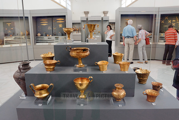 Showcase with cups made of gold