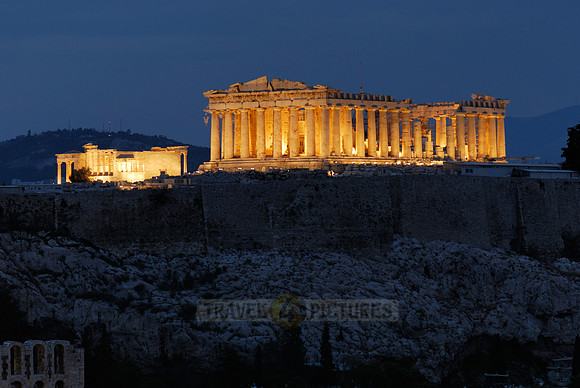 night shot of illuminated Acropolis