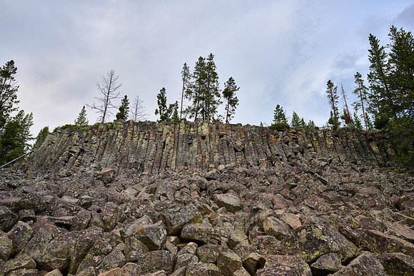 Sheepeater Cliff, Yellowstone National Park