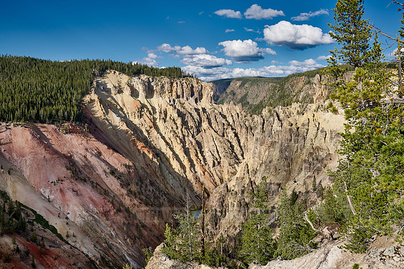 colorful stone formations of Grand Canyon Of The Yellowstone at Artist Point