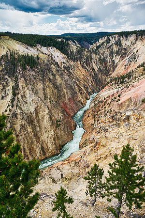 colorful stone formations of Grand Canyon Of The Yellowstone from Inspiration Point