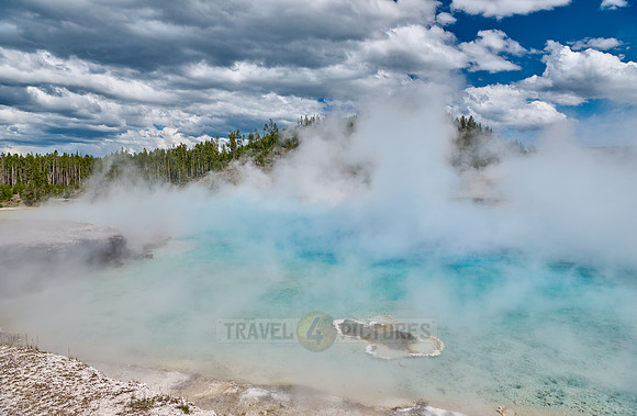 Excelsior Geyser Crater, Yellowstone National Park