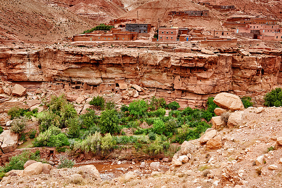 village in a valley near Ait-Ben-Addou