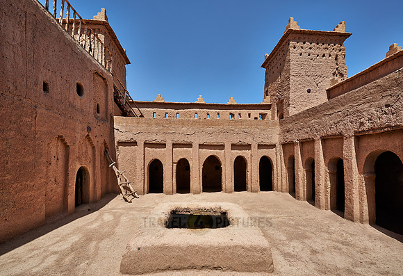 inner courtyard of Kasbah Amridil