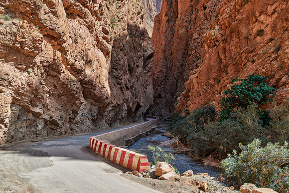road through landscape of Gorge de Dades