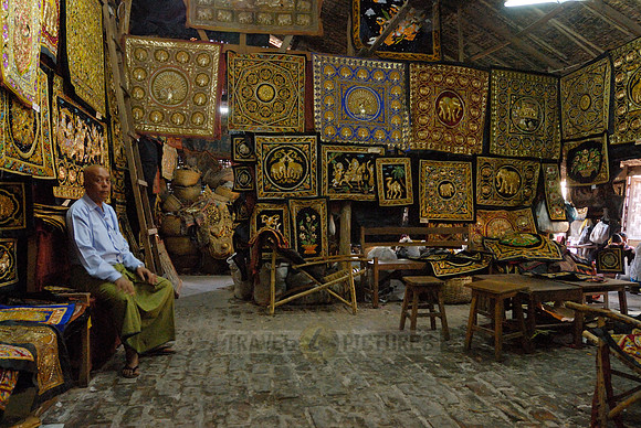 showroom of tapestry, marionettes and other souvenirs
