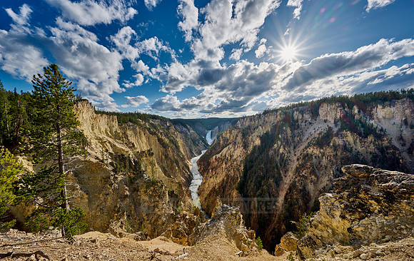 Lower Falls of the Yellowstone River from Artist Point,