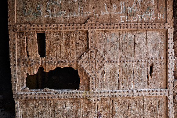 door in Kasbah Tamenougalt