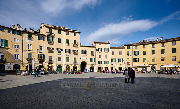Piazza dell'Anfiteatro