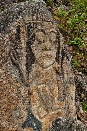 La Chaquira, stone carved figure