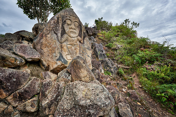 La Chaquira, stone carved figure