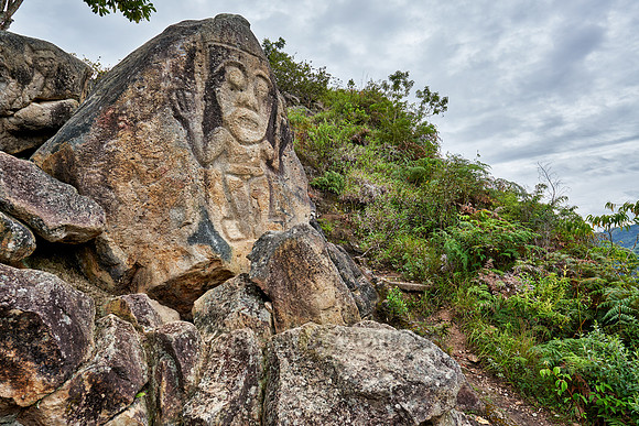 La Chaquira, stone carved figure