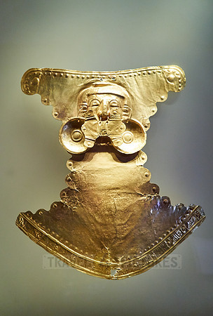 filigree golden pieces of exhibition