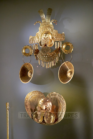 filigree golden pieces of exhibition
