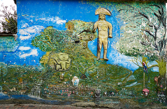 graffiti in La Candelaria