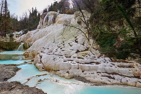 The White Whale, Bagni San Filippo