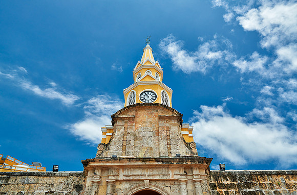 Torre del Reloj and Plaza de la Paz