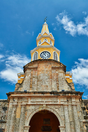 Torre del Reloj and Plaza de la Paz