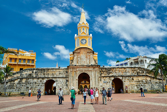Torre del Reloj and Plaza de la Paz