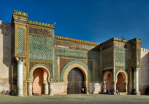 Bab Mansour gate