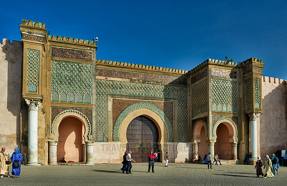 Bab Mansour gate